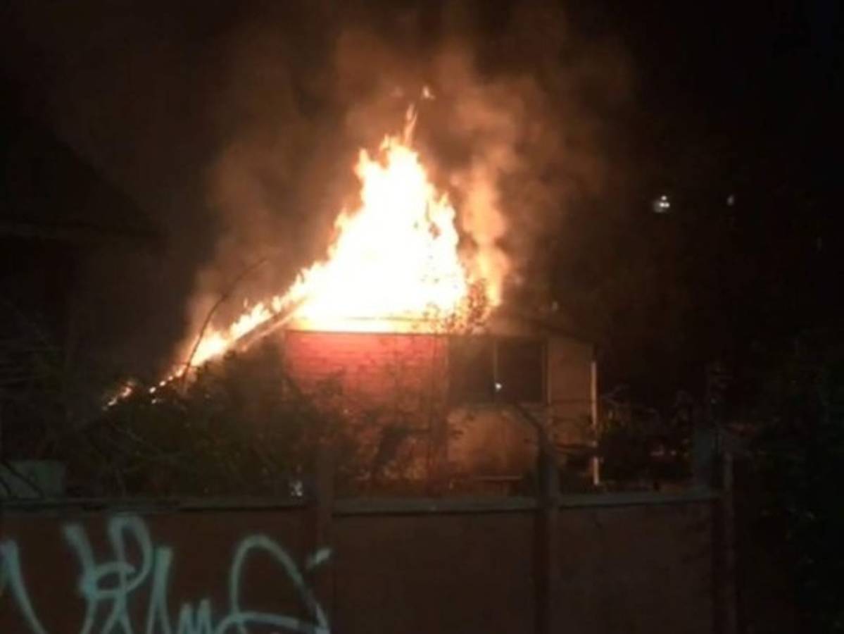 Incendio deja sin luz a 22,000 personas en el sur de Florida