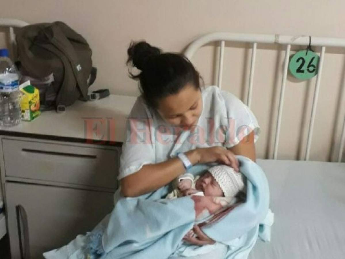 Una niña y un varón los primeros hondureños que nacieron en 2018