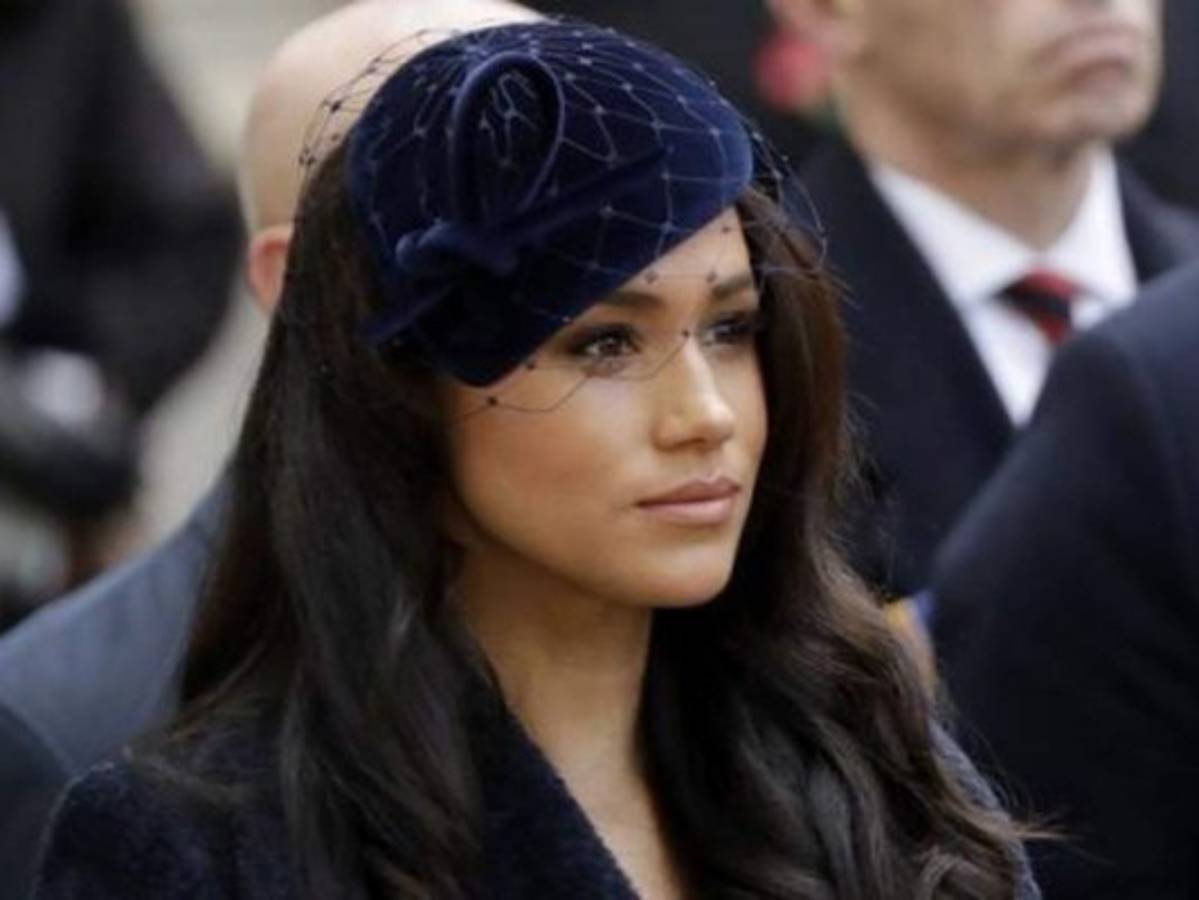 Meghan Markle, 'entristecida' por acusaciones de acoso a exempleado