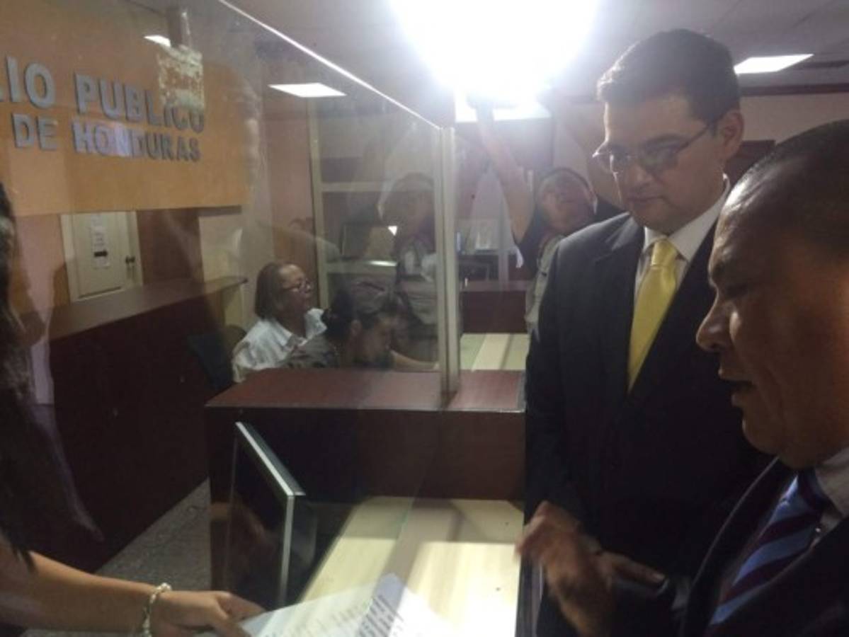 Banco Atlántida presenta denuncia por difamación