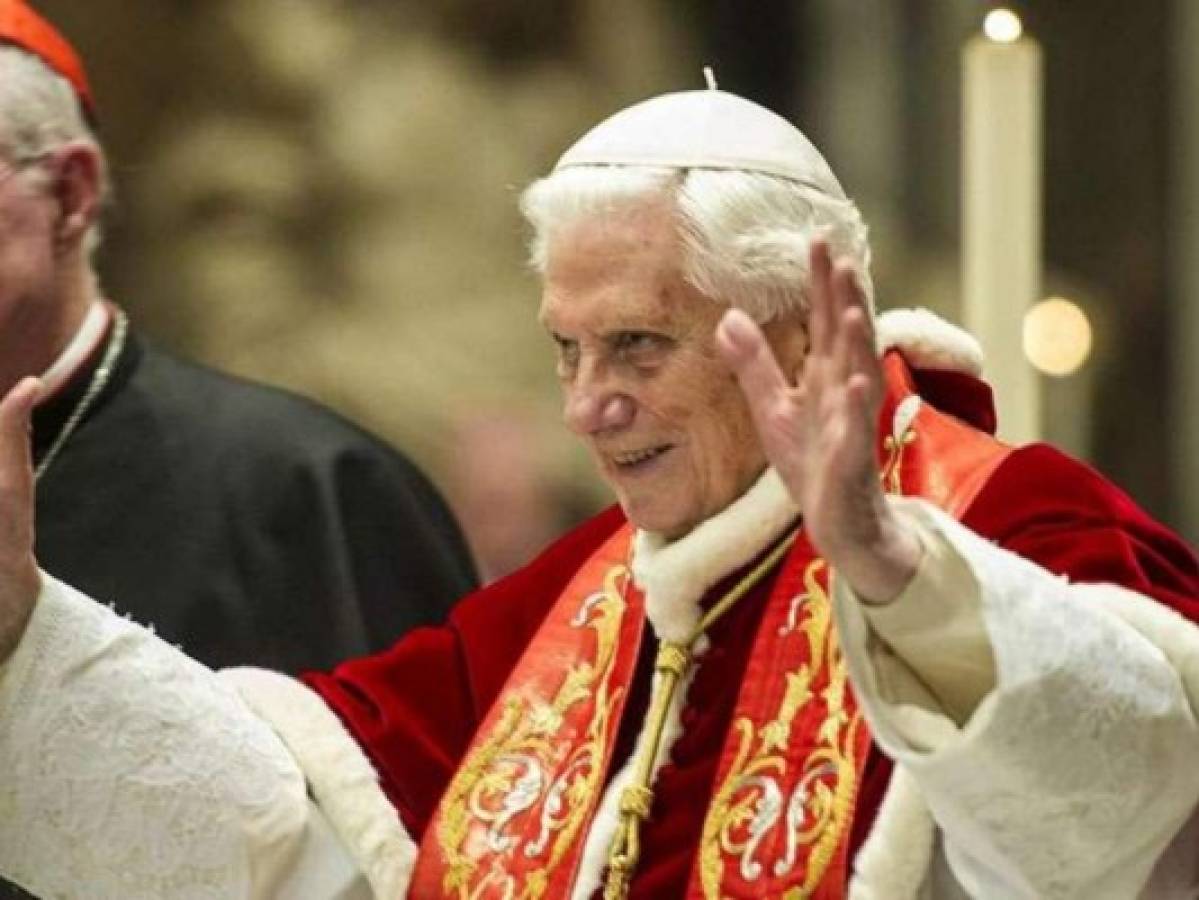 Papa emérito Benedicto XVI está recuperándose y no es 'motivo de preocupación'