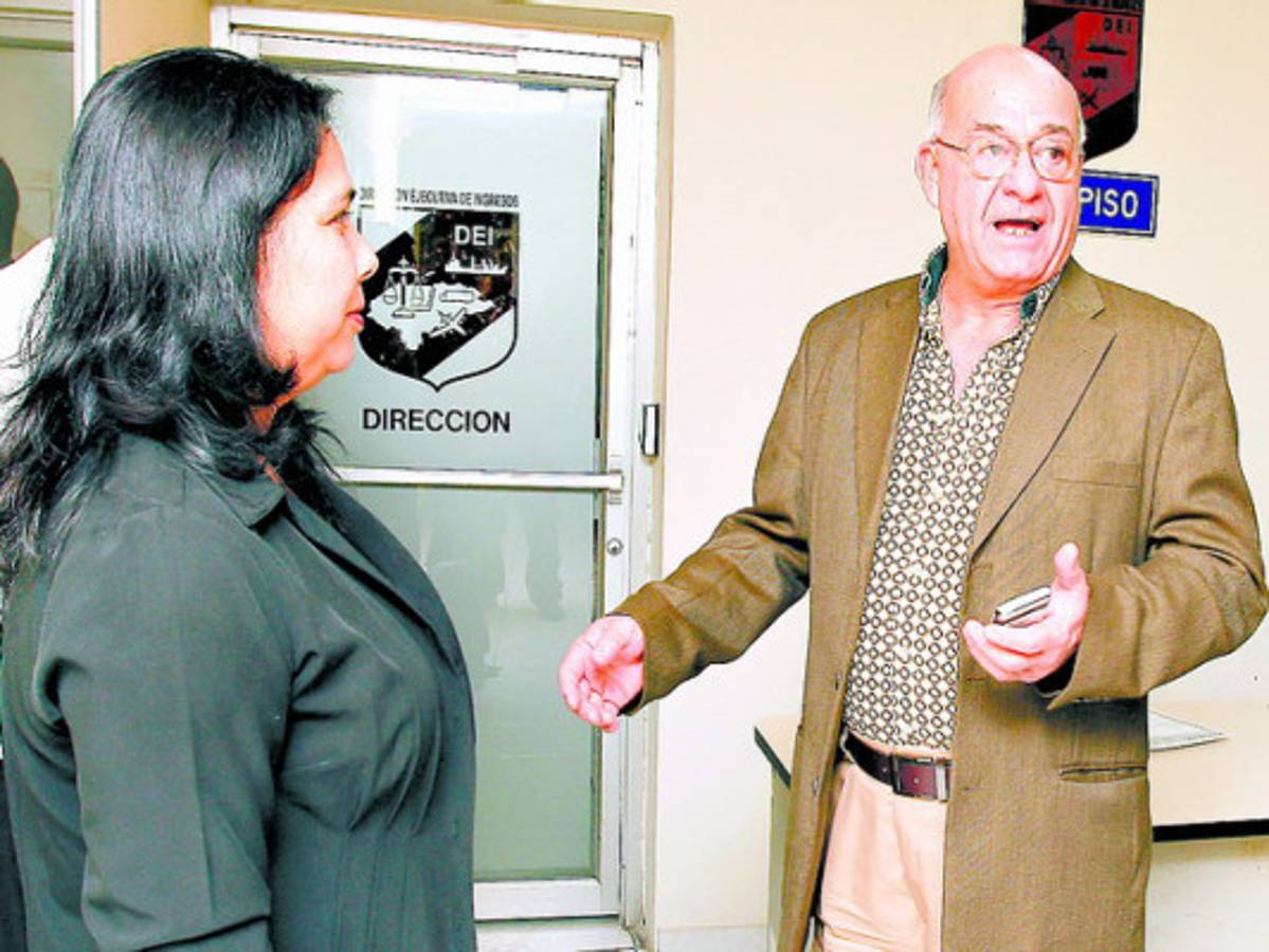 Andeph presiona por reintegros en la DEI