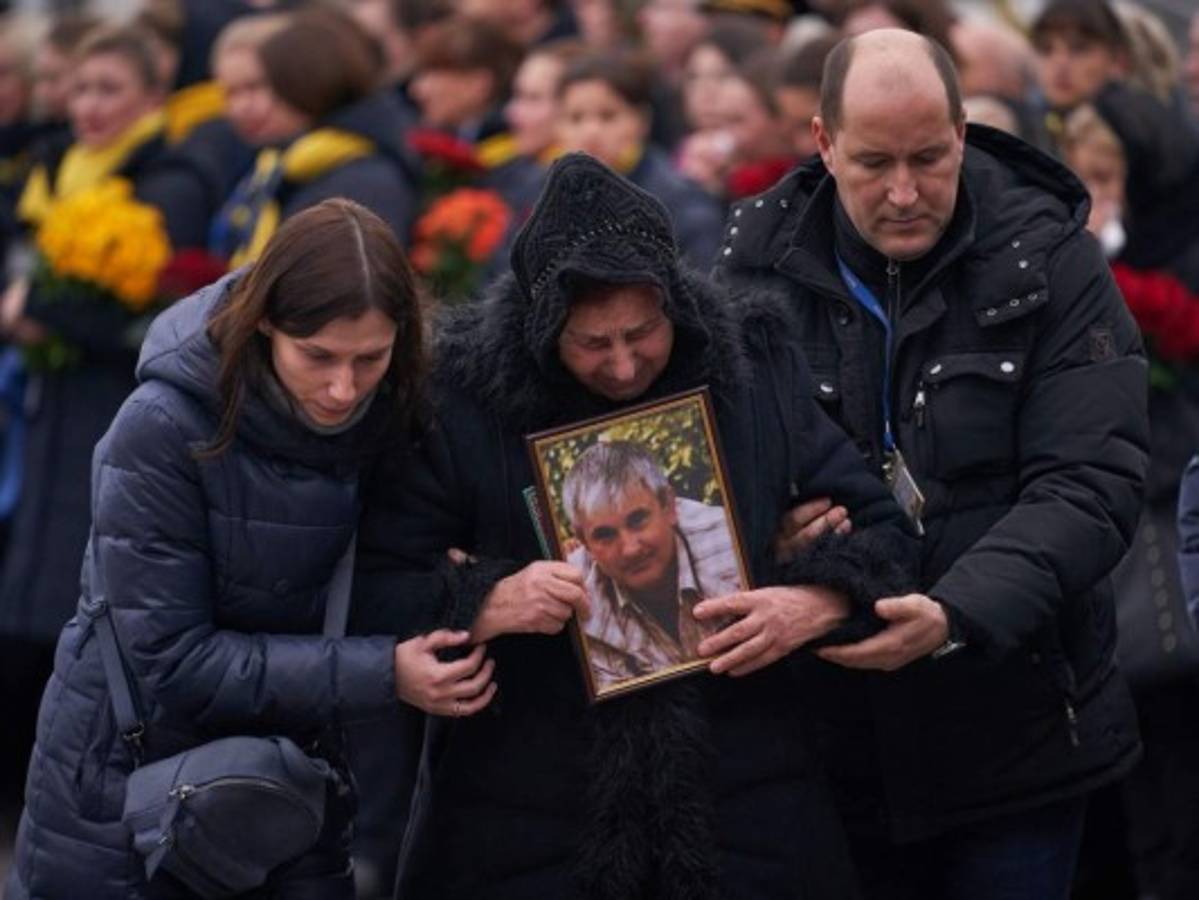 Celebridades iraníes suman su voz a protestas por derribo de avión 