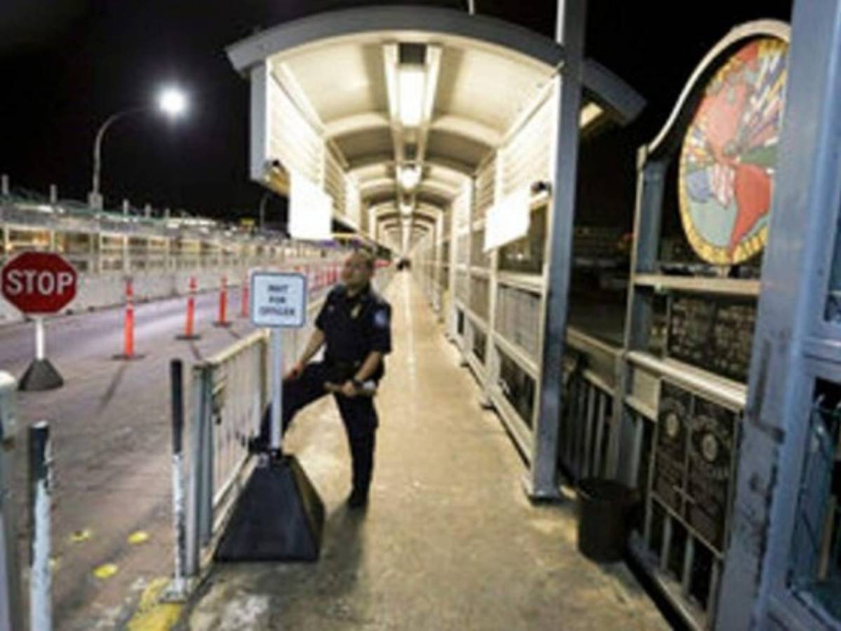 Migrantes experimentan miedo y nervios ante cita por asilo