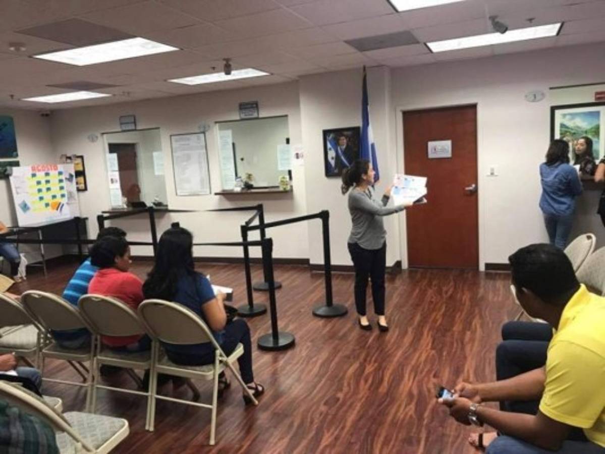 En octubre abren a citas consulados en Estados Unidos