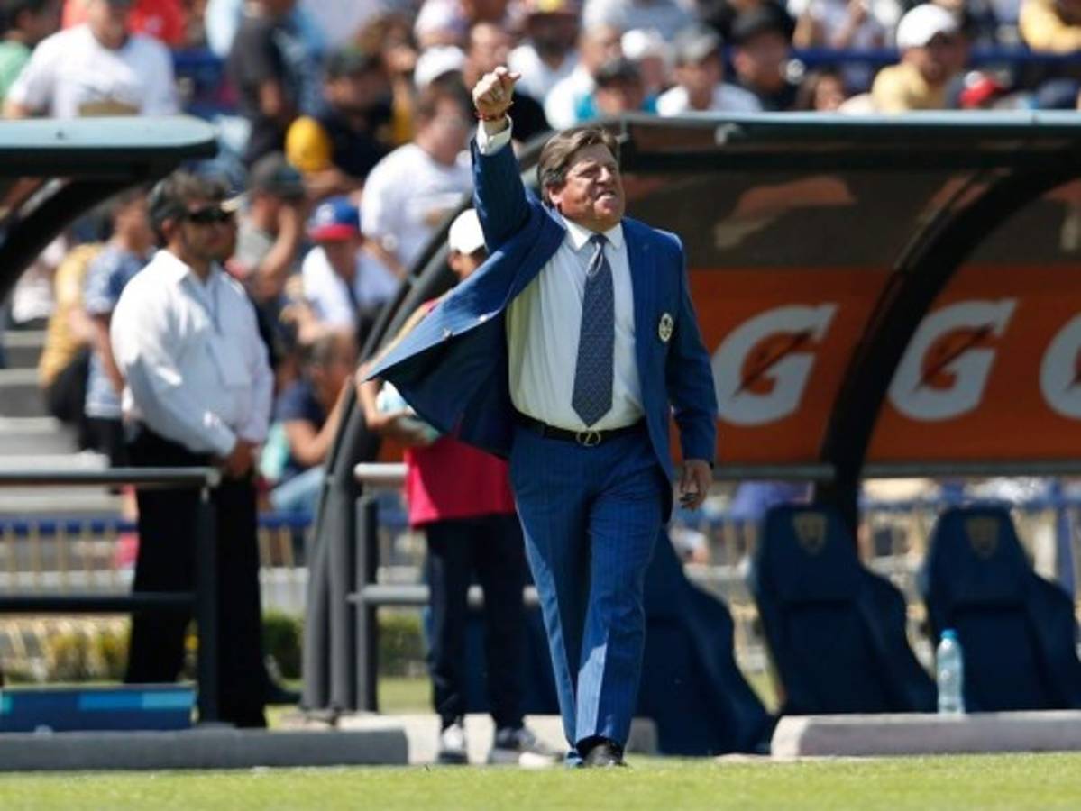 América golea 3-0 Tigres y da paso firme para la liguilla  