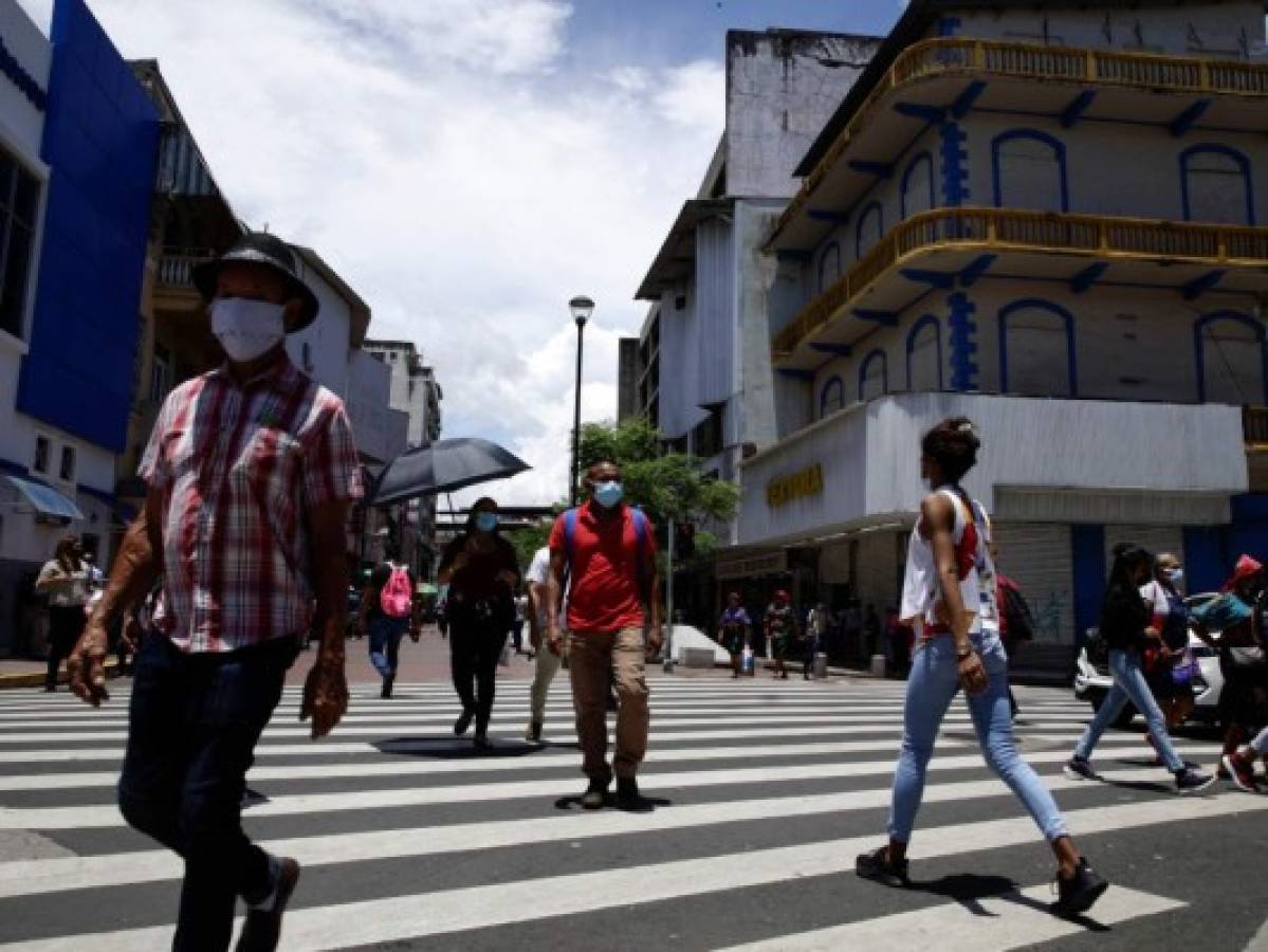 Panamá reactiva economía pese a temor a rebrote de coronavirus  