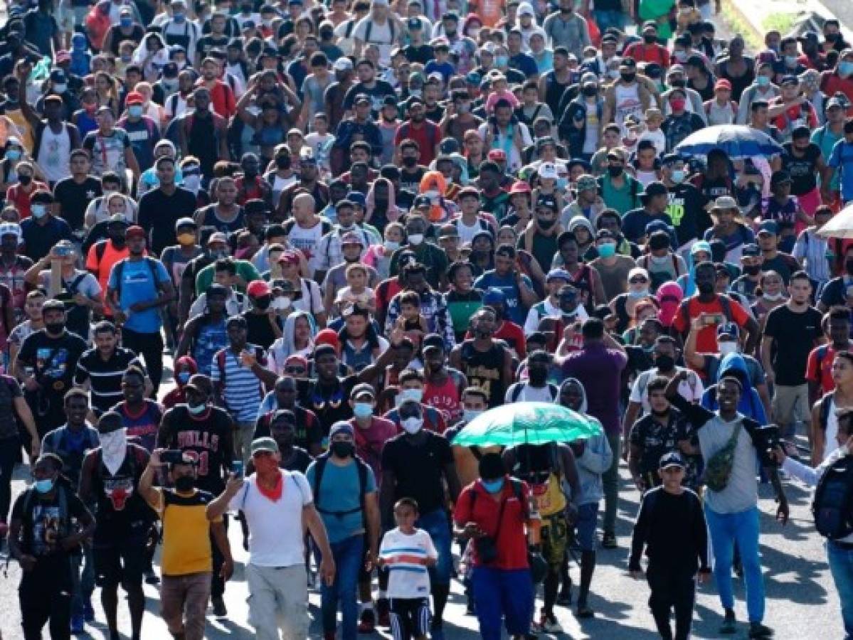 Cuarto grupo de migrantes parte de frontera sur de México