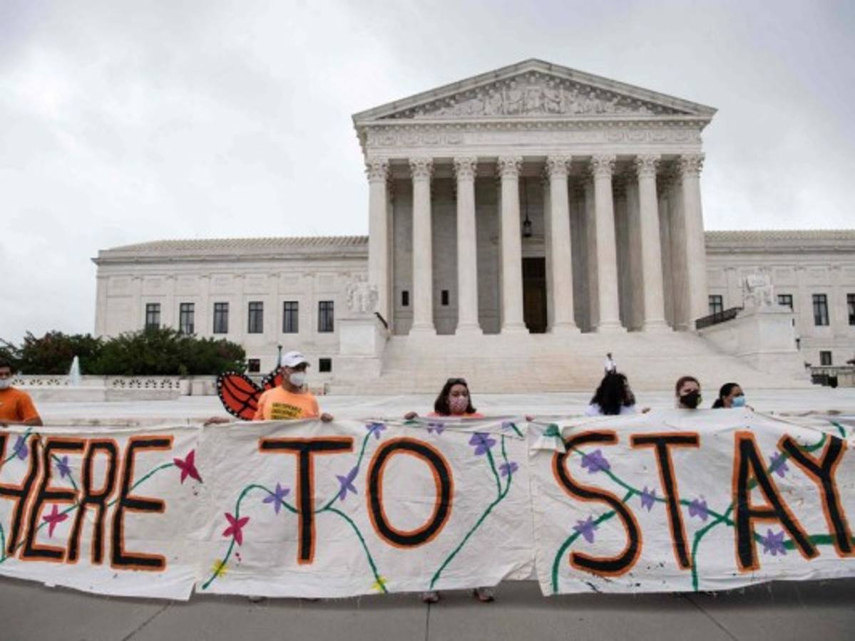 Corte Suprema de EEUU bloquea decisión de Trump y mantiene vigente el DACA