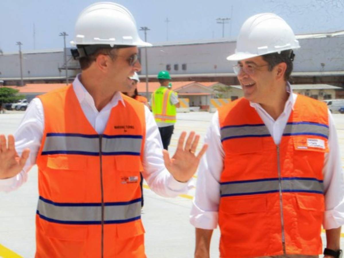 Llegan nuevas grúas Súper Post Panamax a Puerto Cortés