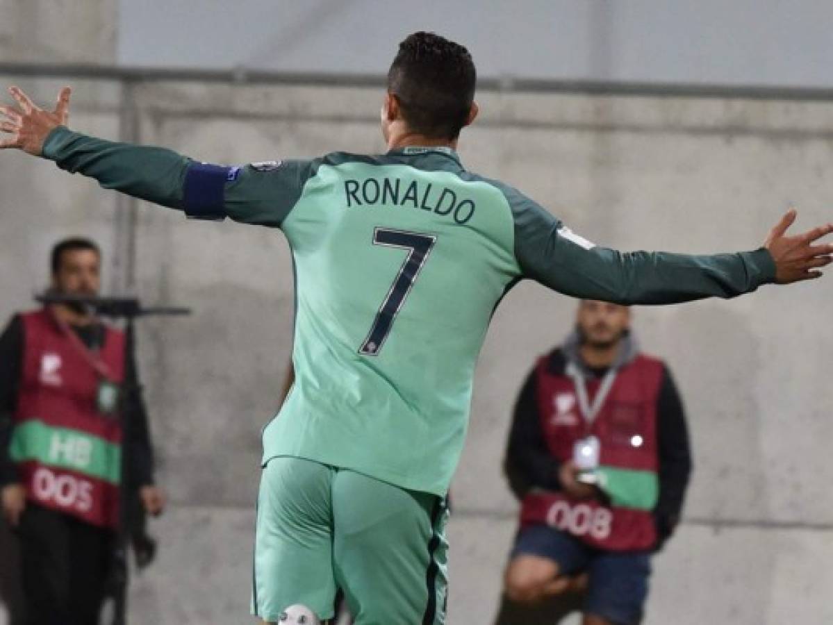 Cristiano Ronaldo se une a Lewandowski como mejor goleador histórico de una fase clasificatoria