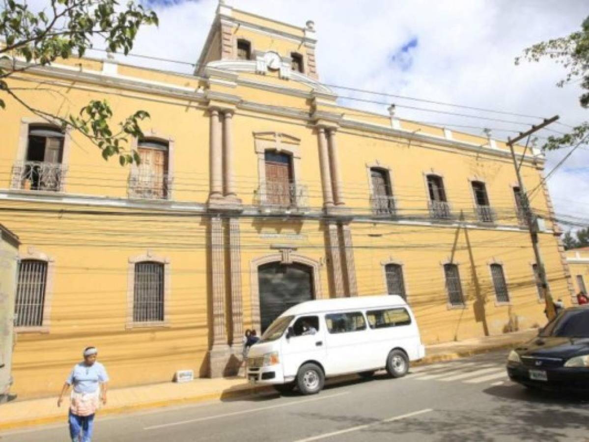 Suspenden la consulta externa en el hospital San Felipe por coronavirus