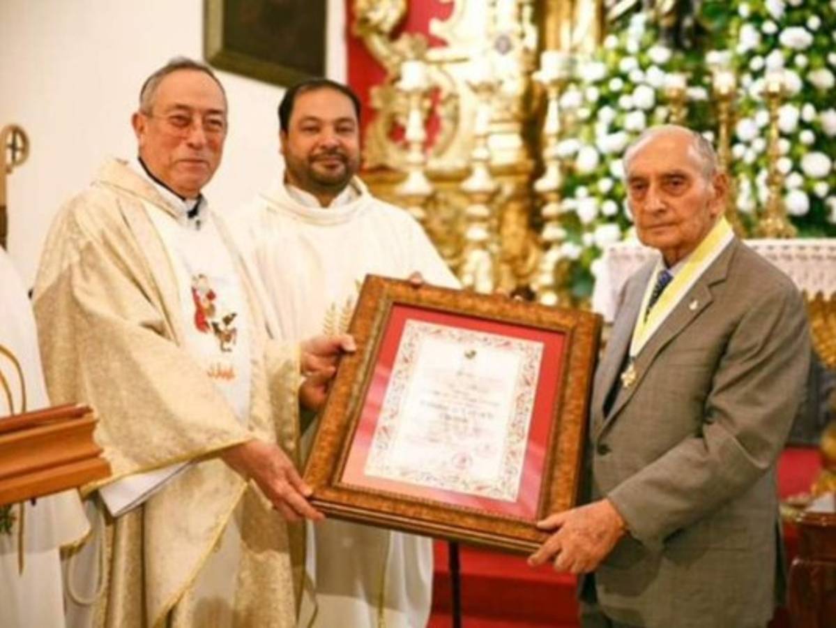 Reconocen la labor del empresario Emilio Larach y Fundación Suyapa&nbsp;&nbsp;