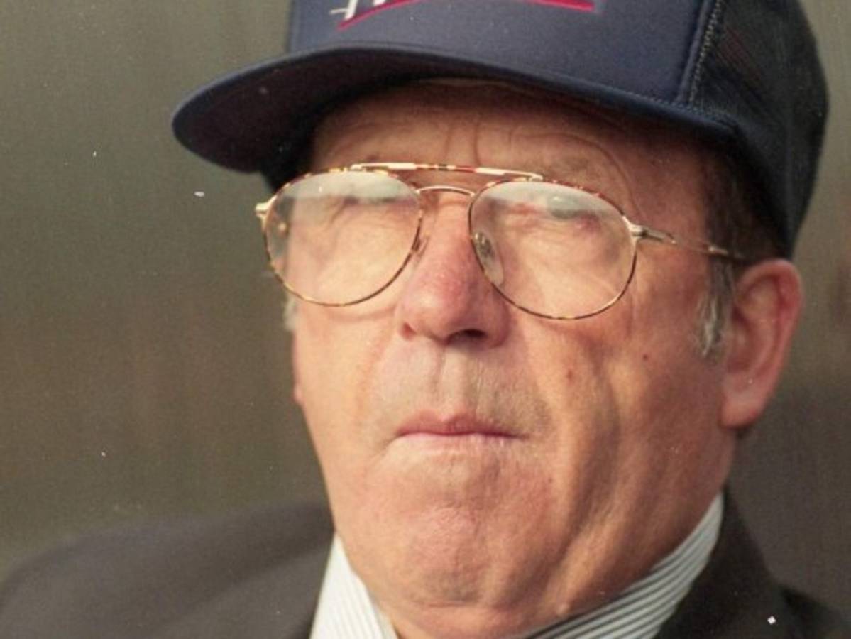 Muere por covid-19 Carlos Timoteo Griguol, ex director técnico y decano del fútbol argentino