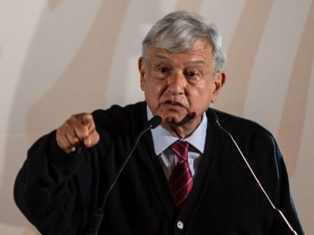 AMLO sobre crisis de combustible en México: 'Hay gasolina suficiente en el país'  