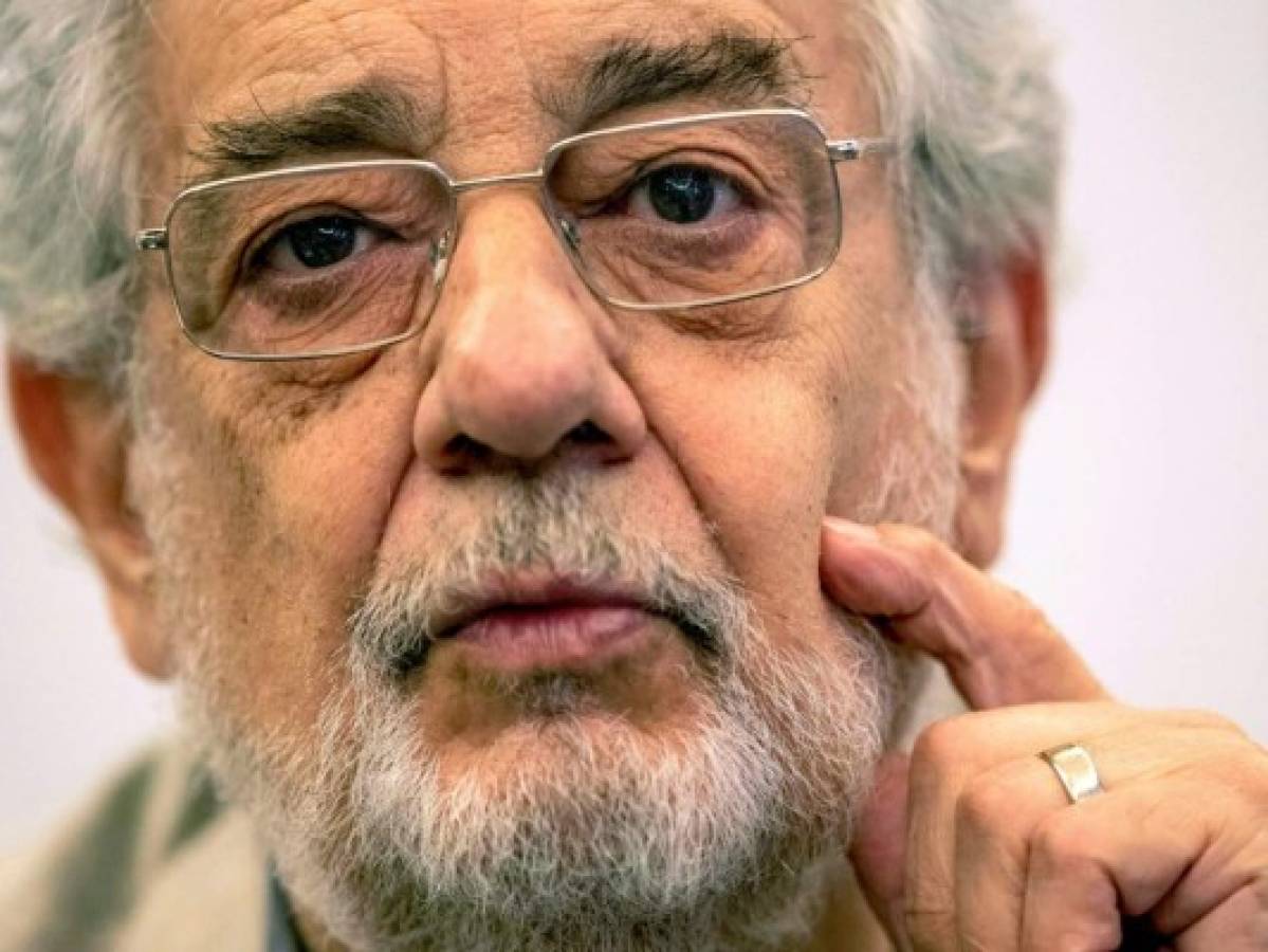 Internan a Plácido Domingo en hospital de Acapulco por coronavirus