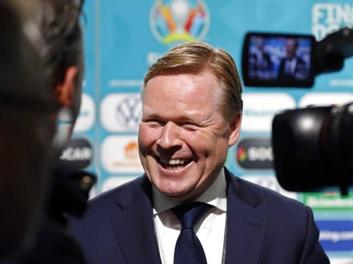 Ronald Koeman firmó como entrenador del FC Barcelona hasta 2022
