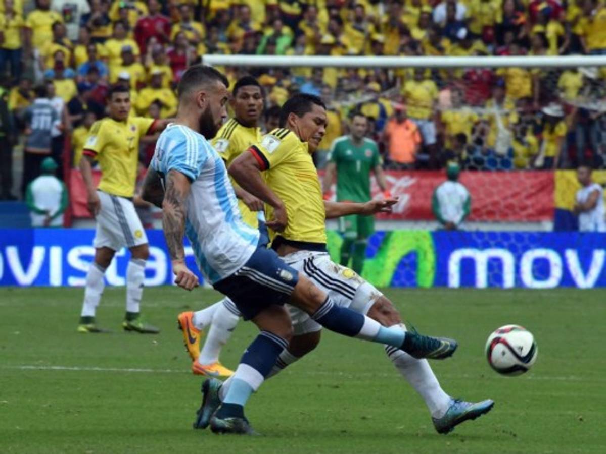 Argentina suma en la eliminatoria y gana a Colombia en Barranquilla