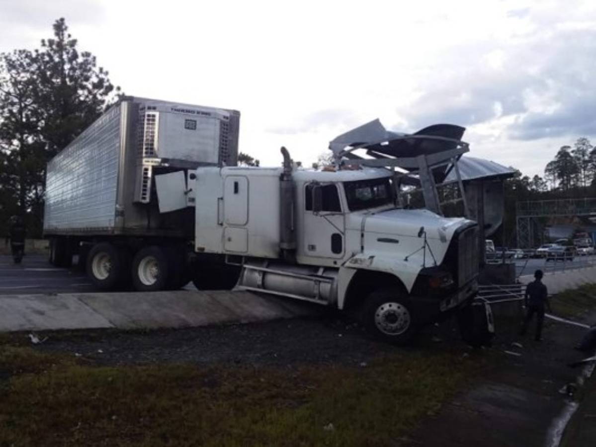 Cuatro accidentes se registraron este sábado en la CA-5; hubo un herido