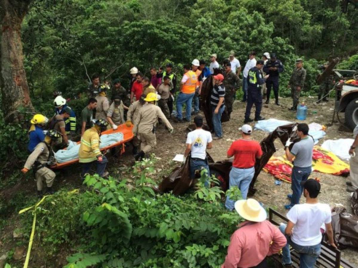 Honduras: Suman 14 muertos en accidente de bus