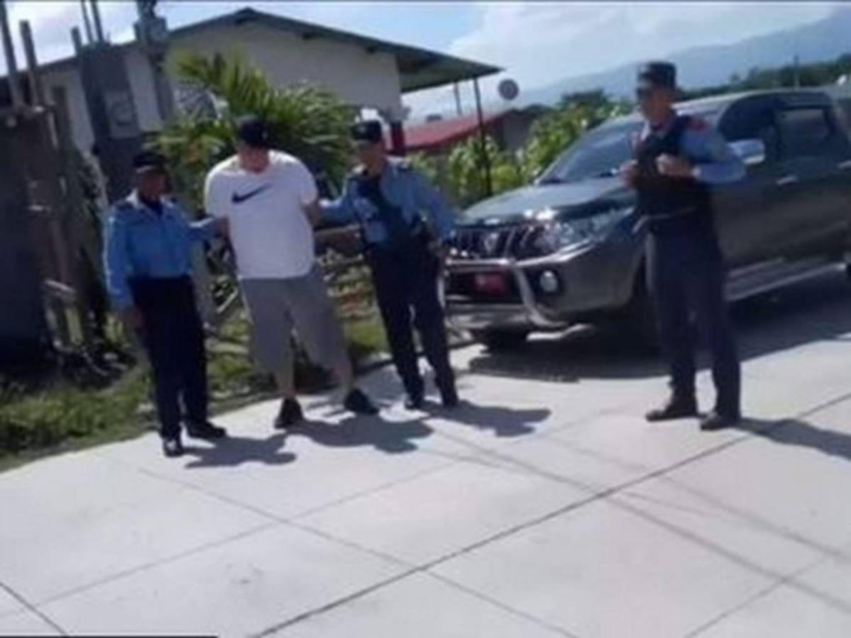 Lanzan dos cadáveres en pleno anillo periférico de San Pedro Sula