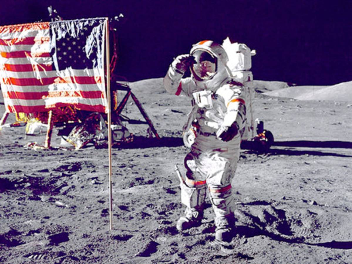 Fallece Neil Armstrong, primer hombre en pisar la Luna