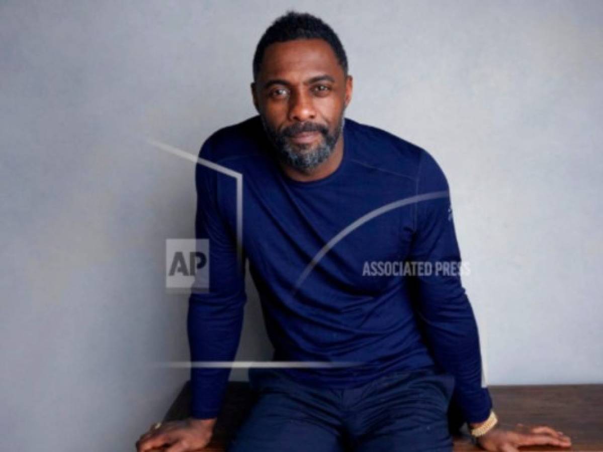 People nombra a Idris Elba el 'Hombre vivo más sexy'