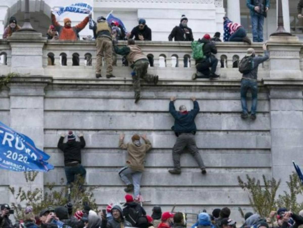 Asalto al Capitolio: identifican y arrestan a 15 involucrados en disturbios