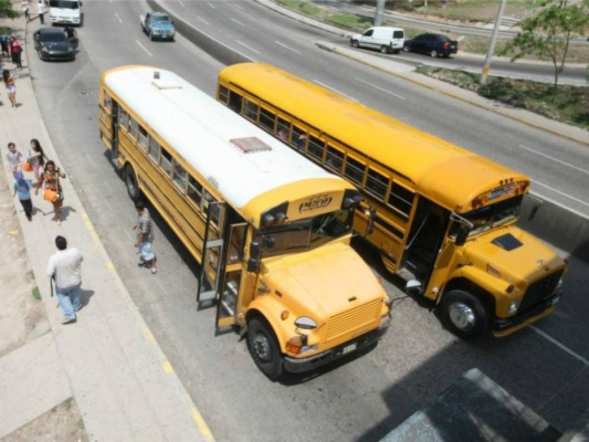 Unos 400 buses amarillos urgen de reemplazo, según transportistas de la capital de Honduiras