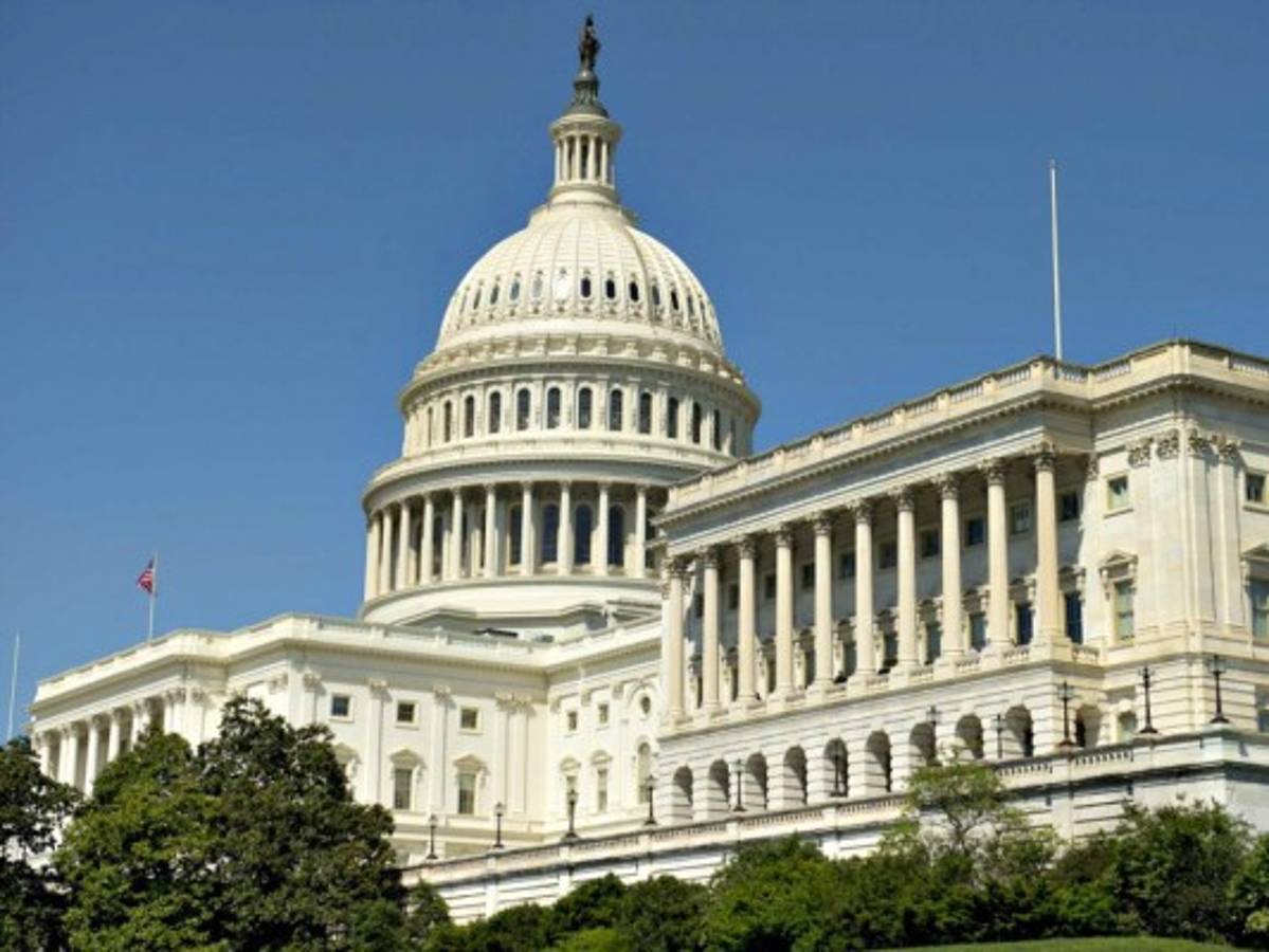 Estados Unidos podría exigir datos de redes sociales de extranjeros