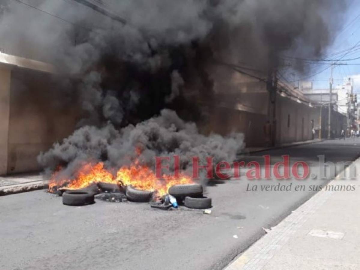 Caos en el centro de Tegucigalpa durante marcha de la Plataforma