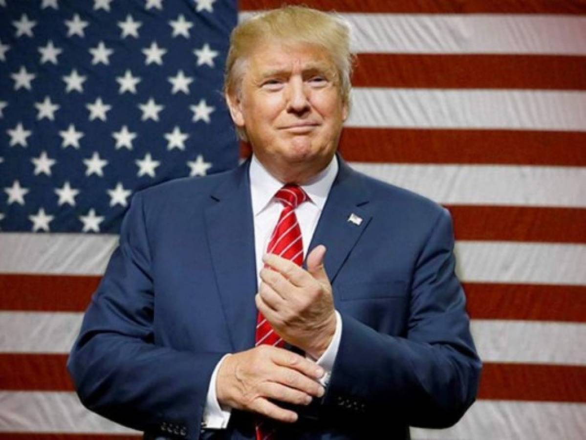 Donald Trump entre críticas y aplausos por su protagonismo en las fiestas patrias de Estados Unidos
