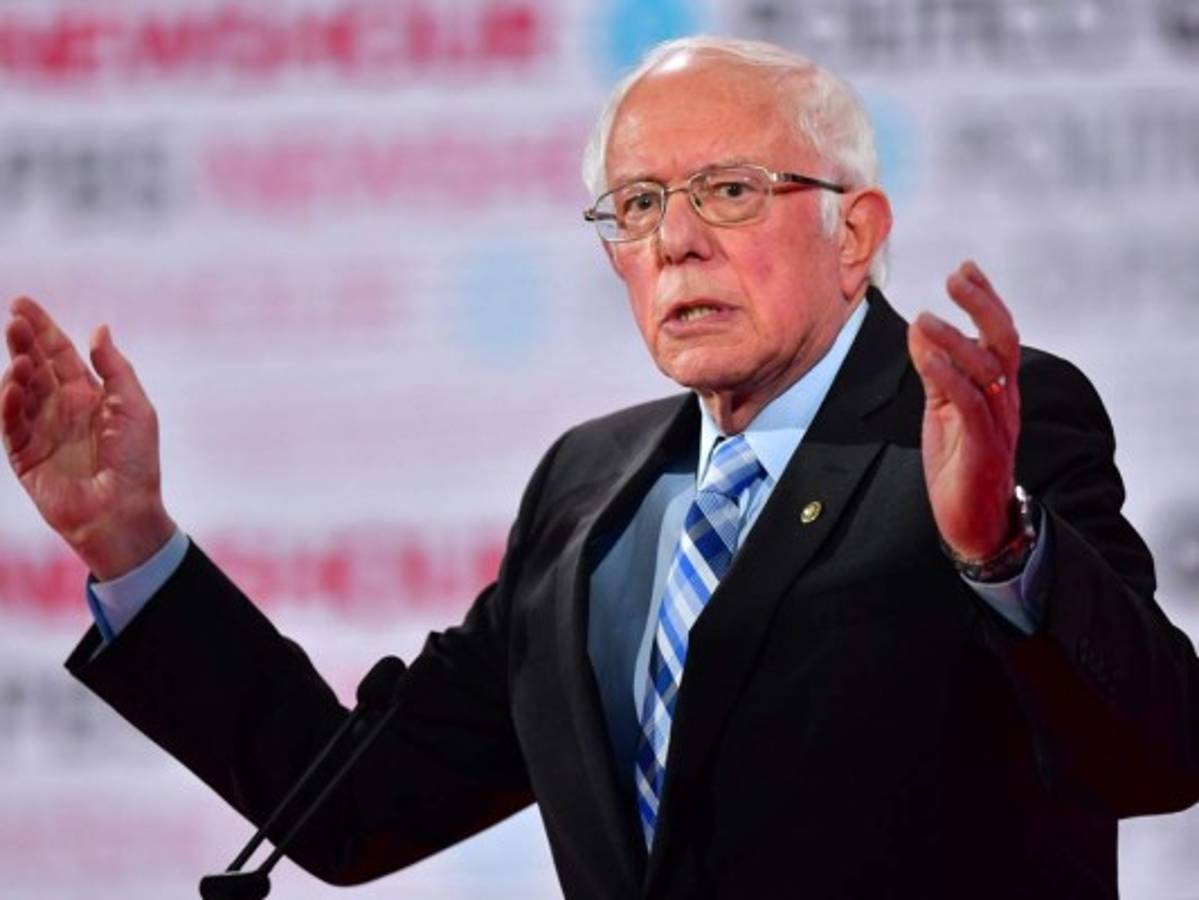 Bernie Sanders se recuperó del ataque al corazón  