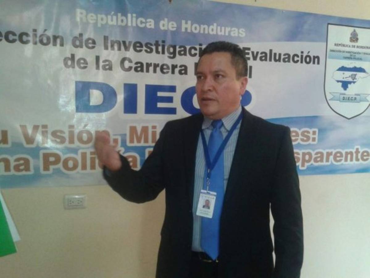 Seguridad no ejecutó despido de 1,010 policías aplazados   