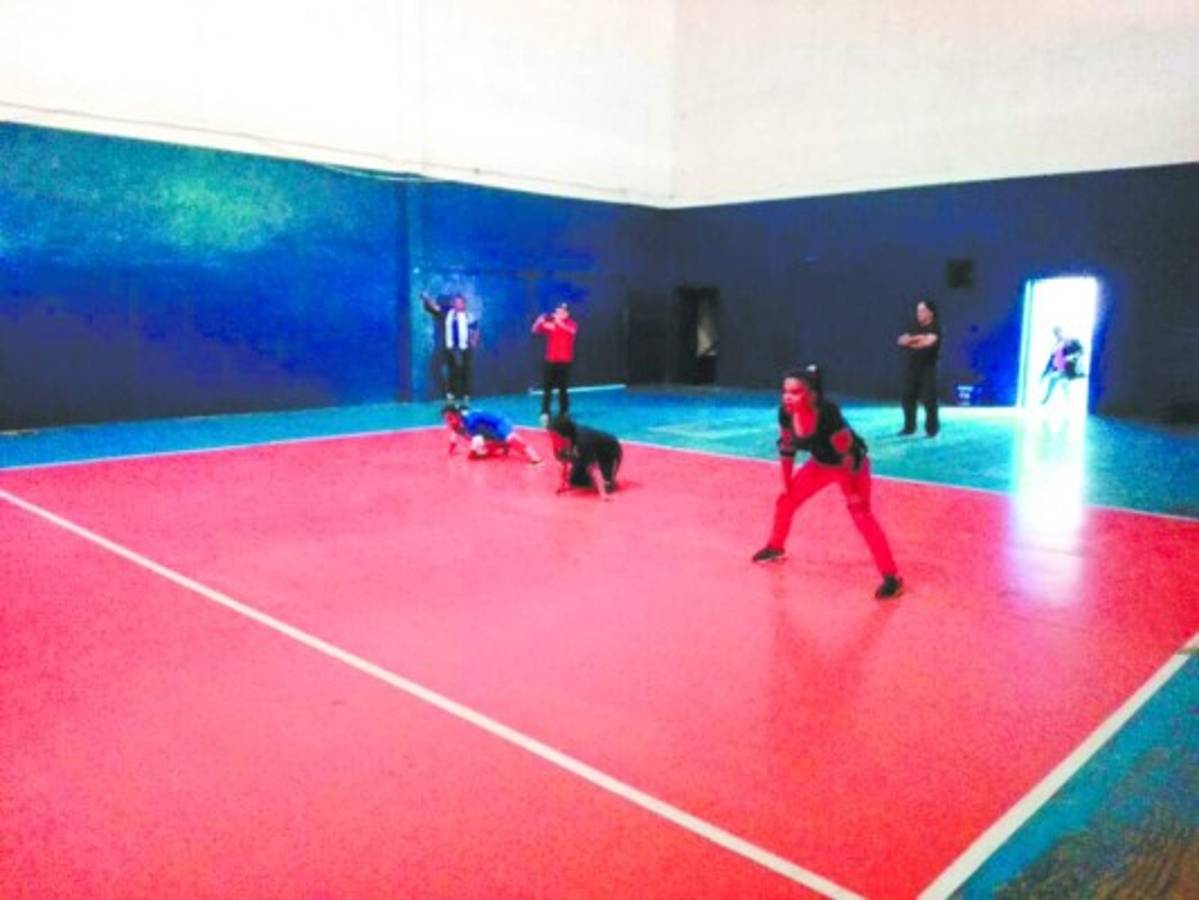 Goles a la vista del equipo Atlético Español capitalino