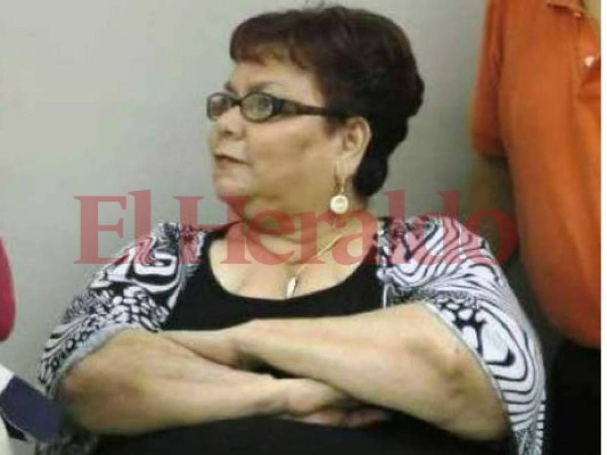 Exfuncionaria municipal Ada Esperanza Muñoz se defenderá en libertad