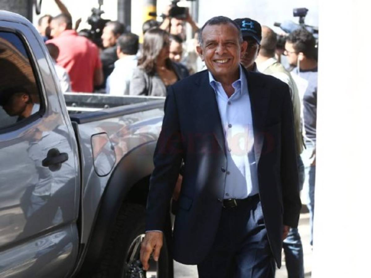 Niegan reprogramación de juicio oral y público contra Rosa Elena Bonilla de Lobo