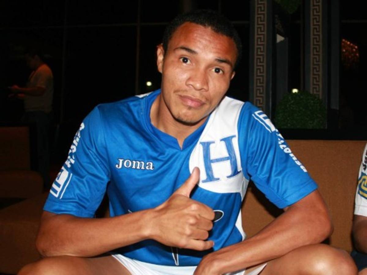 ¿Debe Jorge Luis Pinto llamar a la vieja guardia?