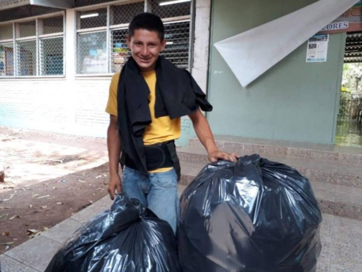 Escuela República de Nicaragua realiza primera venta de material reciclado