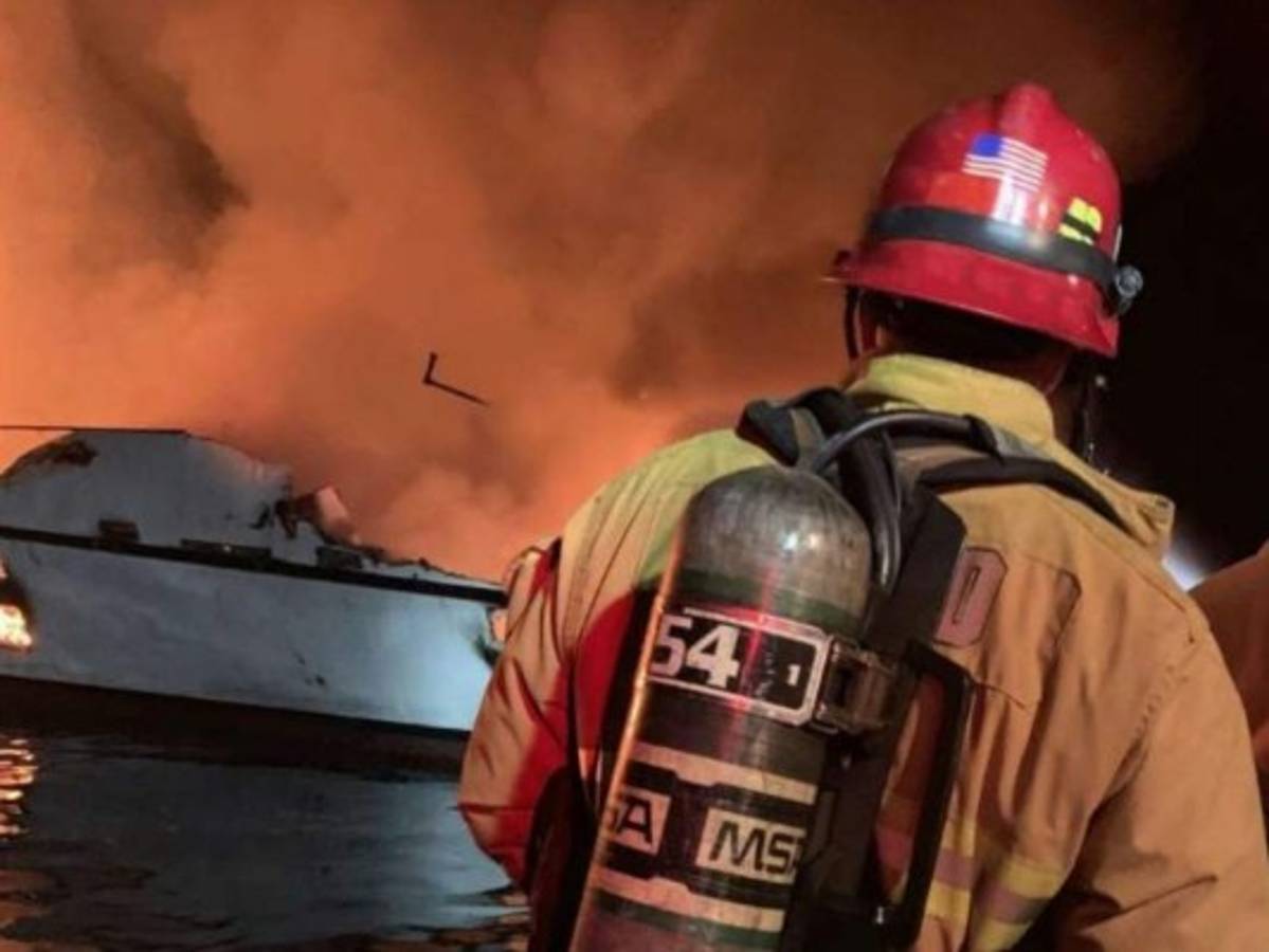 EE UU: Al menos 8 muertos y 26 desaparecidos tras hundimiento de barco