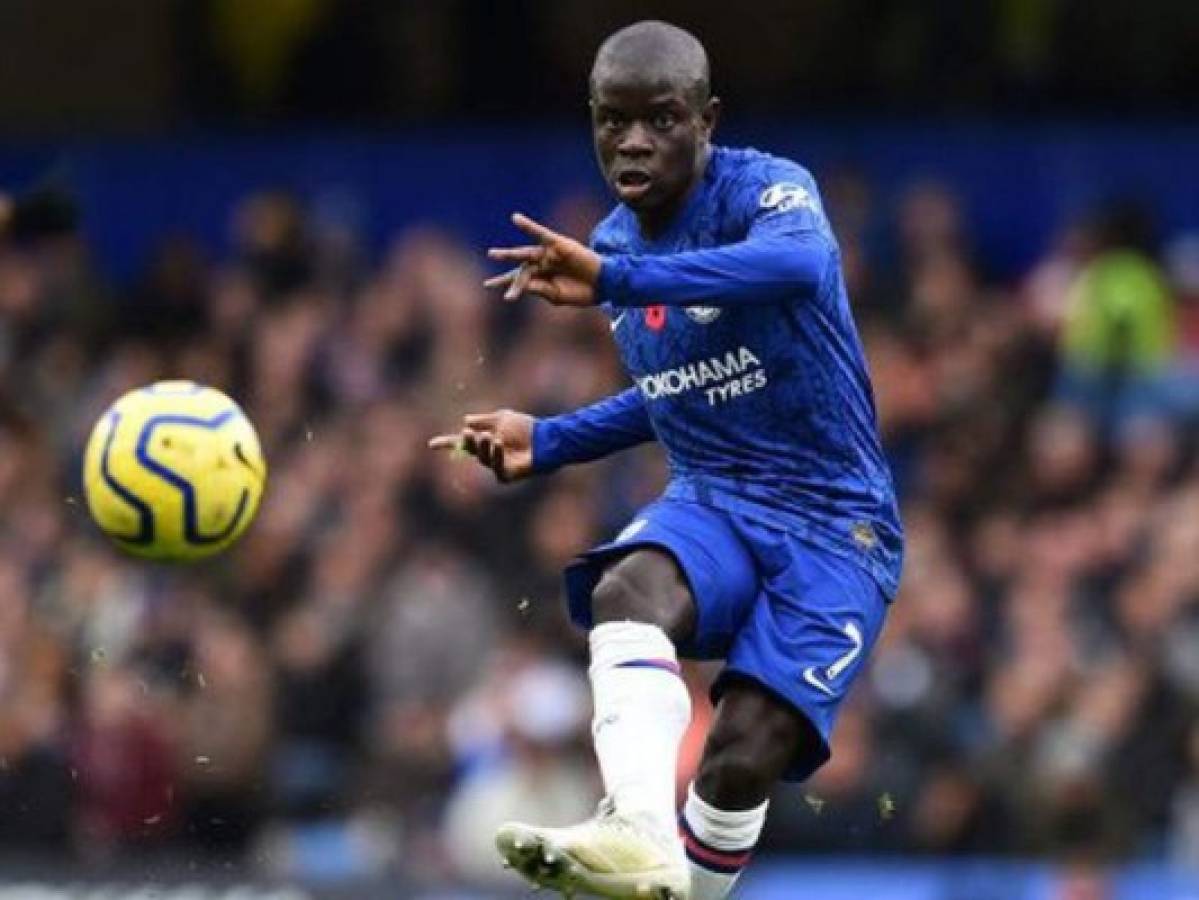 Kanté deja de entrenar con el Chelsea por temor al Covid-19