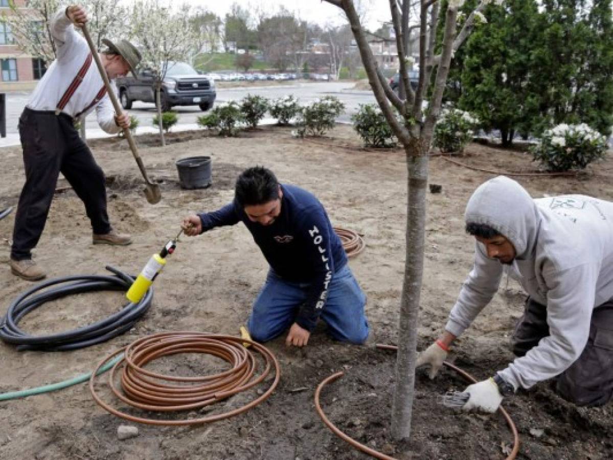 Estados Unidos dará 30,000 visas más para trabajadores temporales