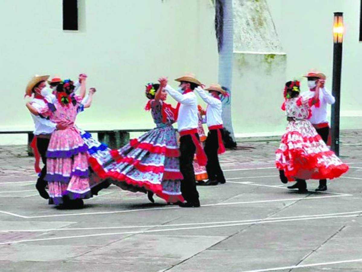 Escolares del interior del país mostrarán su civismo este 15 de septiembre