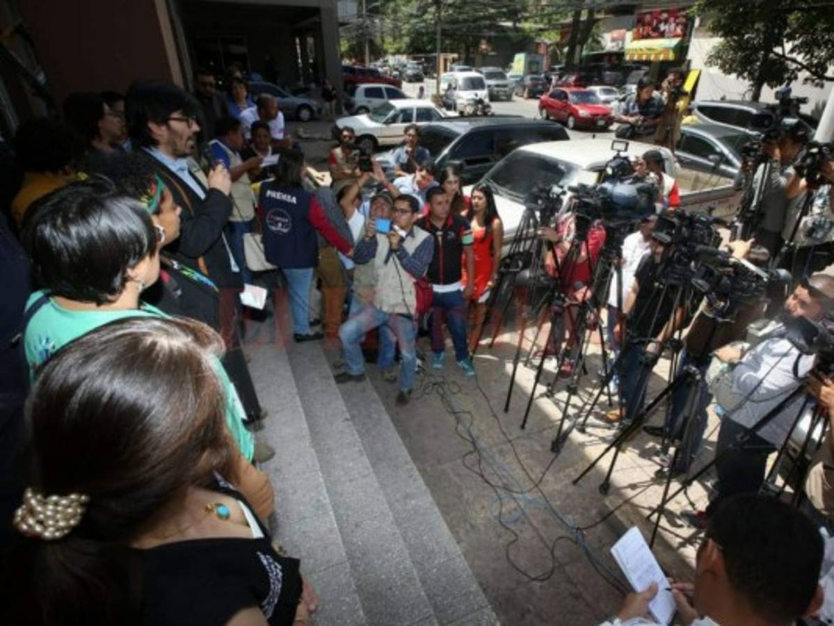 Interponen denuncia por agresiones de policías en manifestaciones en Honduras