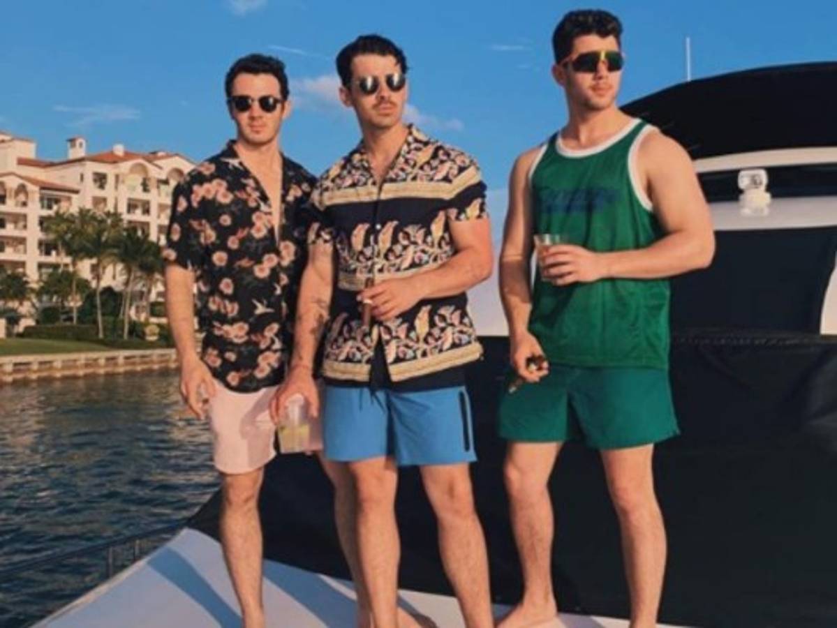 Cool, nuevo tema musical con el que los Jonas Brothers enamoran a sus fans