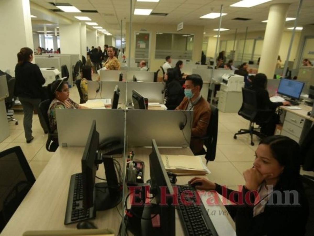 Sector público estima 86,603.4 millones de lempiras en salarios para 2022