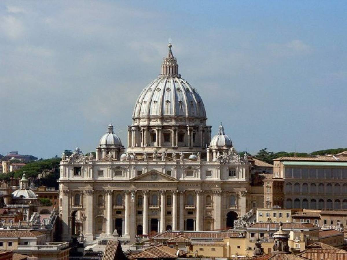 Papa revela sus secretos contra el estrés y admite corrupción en Vaticano