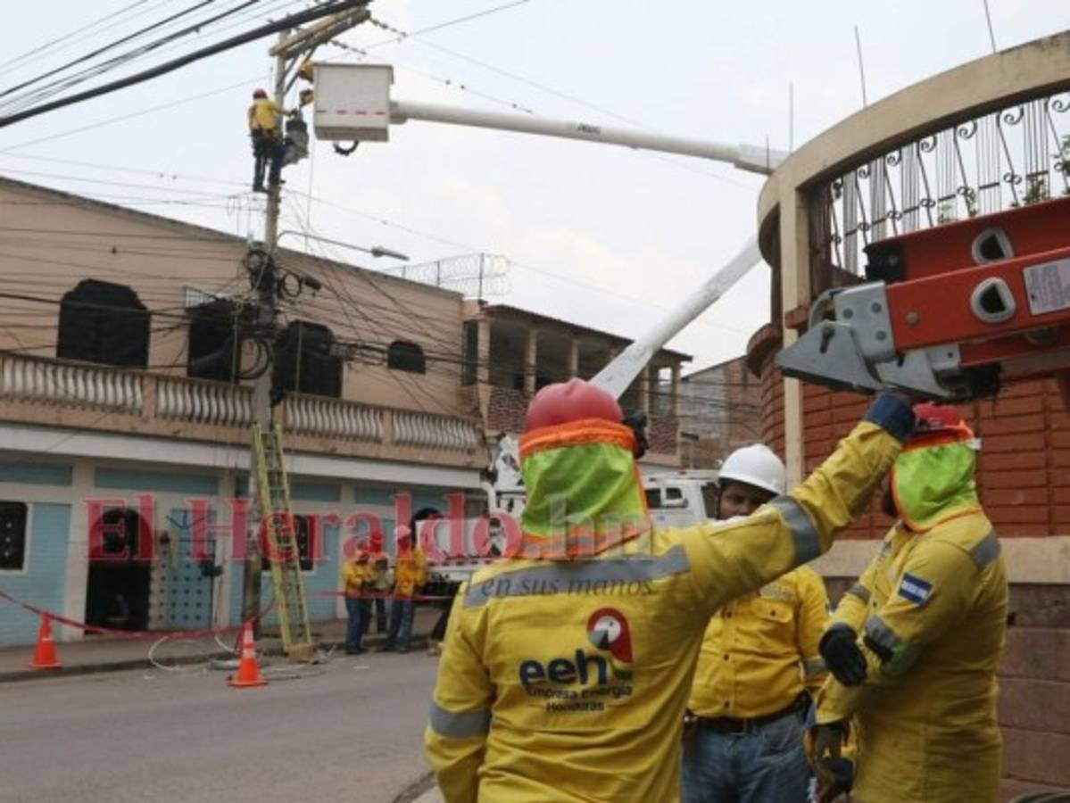 Gobierno vuelve a subsidiar tarifa de energía eléctrica para evitar nuevo trancazo