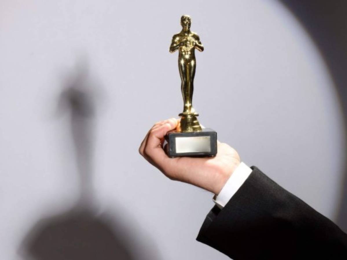 Oscar 2021: Nomadland gana el premio a mejor película en una gala sorpresiva
