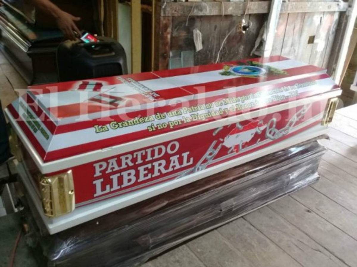 El Partido Liberal también cuenta con un cajón en una de los locales de ventas.